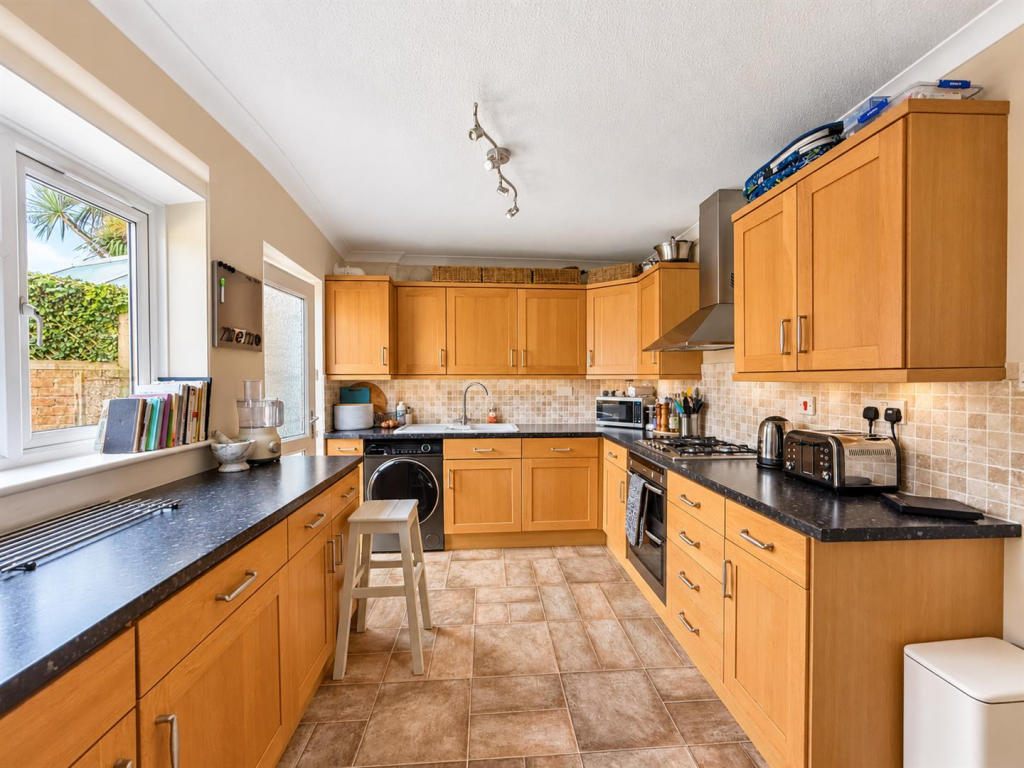 House in Probus, Cornwall - More