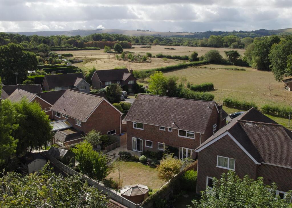 House in Brighton - View 5