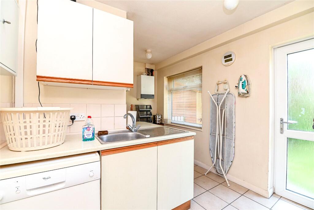 House in New Forest, Old Milton, New Milton - View 4