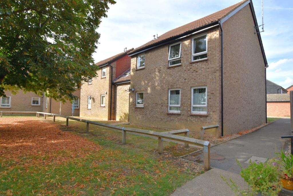 Main image of property: Studio Apartment, Wagtail Drive, Heybridge, Maldon, Essex, CM9 4YP