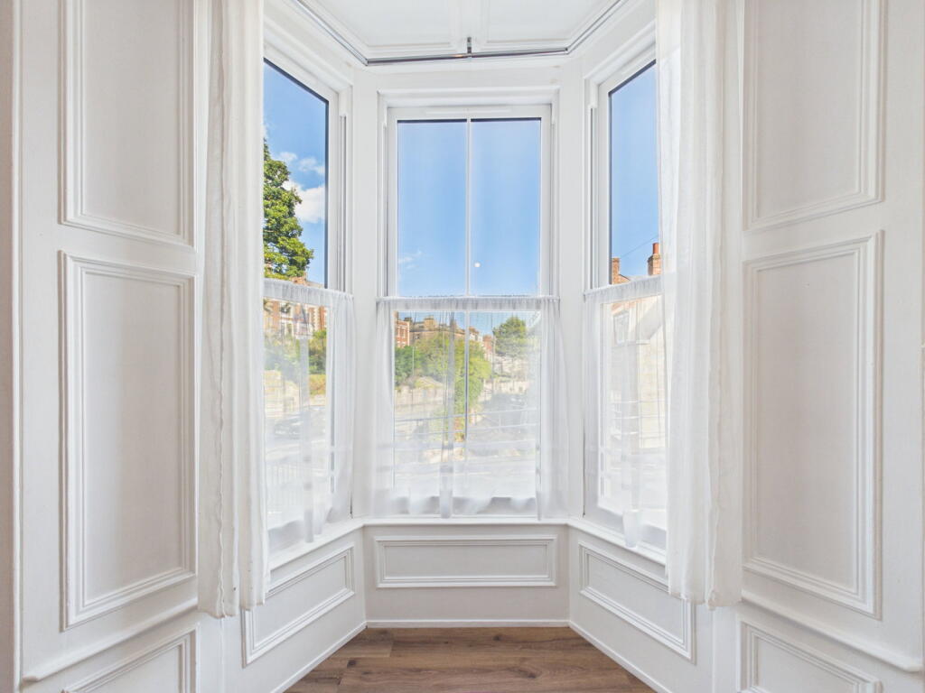Apartment in York - View 4