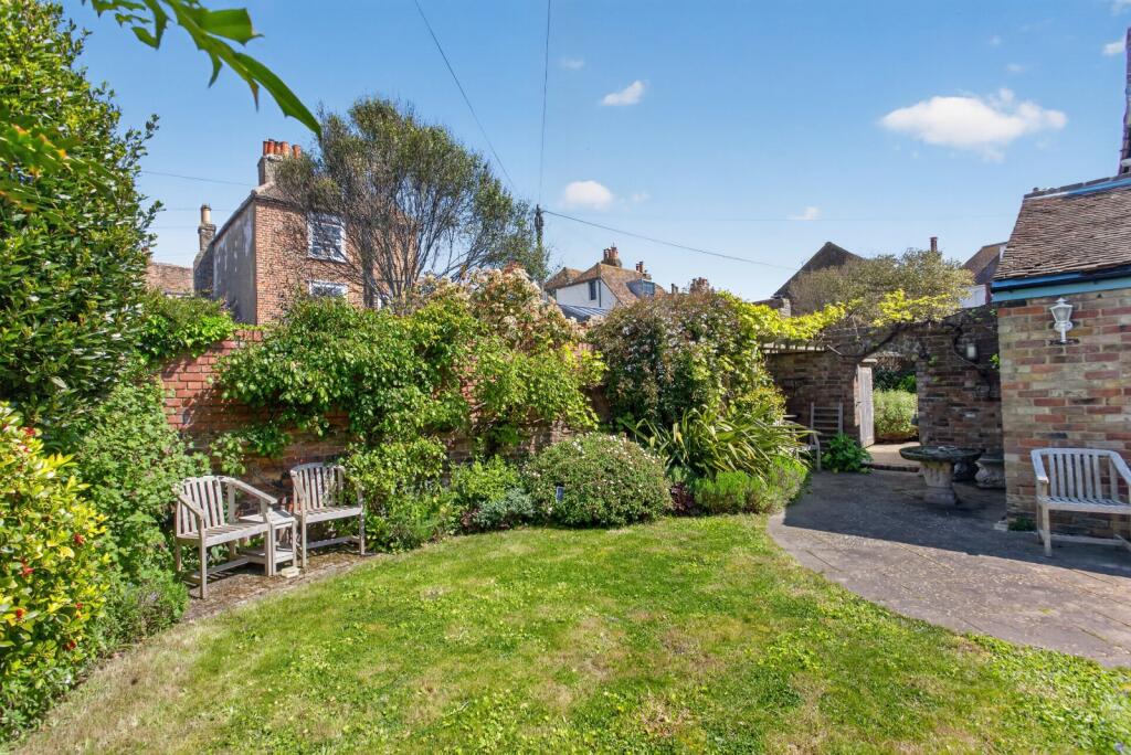 House in Dover, Deal - View 3