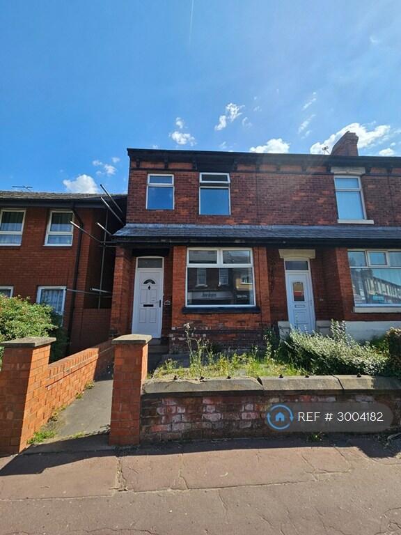Main image of property: Towngate, Leyland, PR25