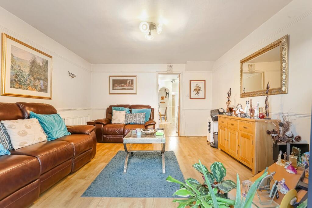 House in London - View 4