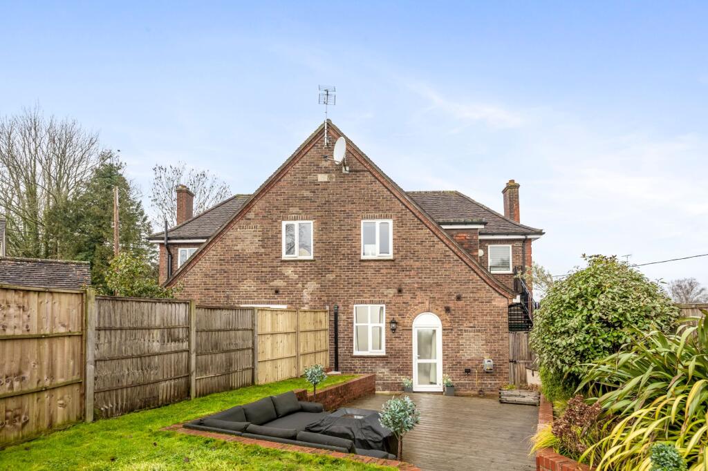 Main image of property: Brighton Road, Mannings Heath, RH13