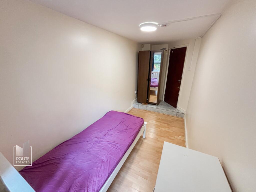 Main image of property: Leigh Hunt Drive, London, N14