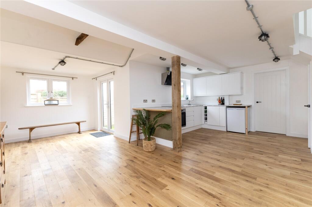 Main image of property: Tilford Road, Hindhead, Surrey, GU26