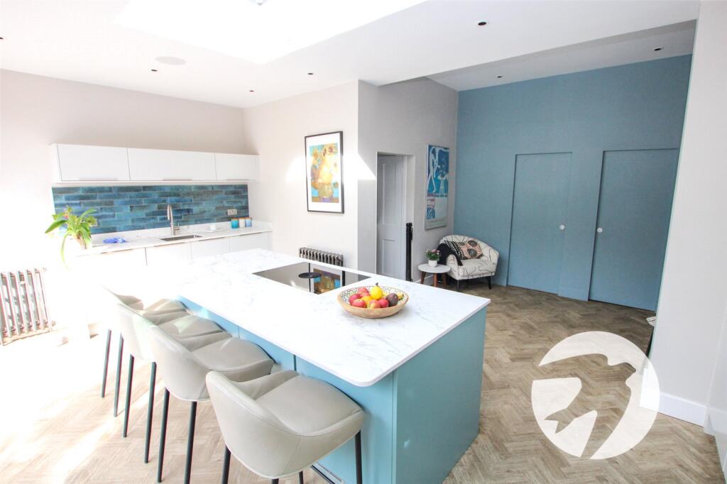 House in London - View 4