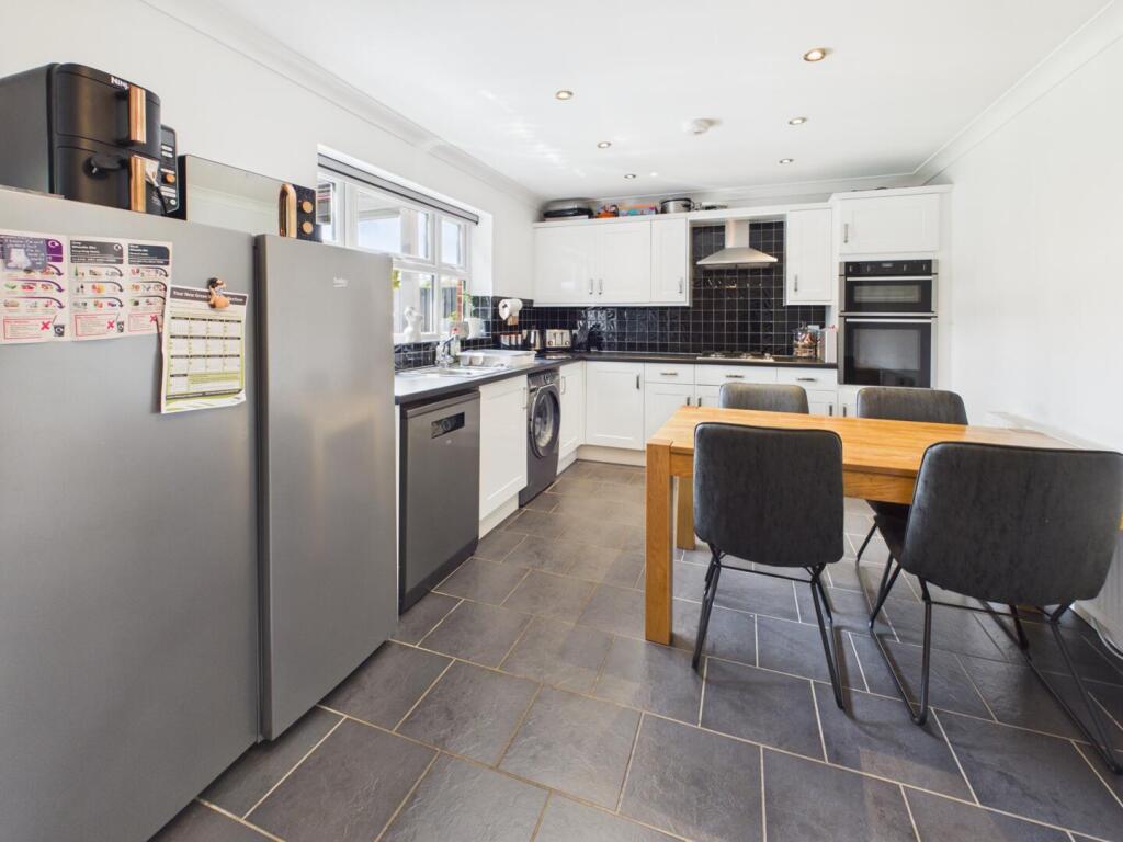 8 Ackrill Close, Coningsby photo 4