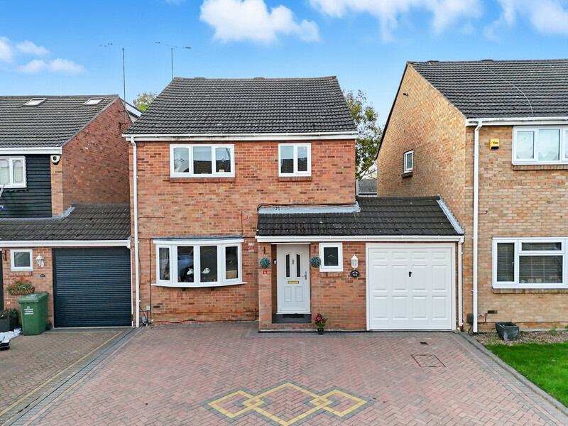 Main image of property: Suffolk Drive, Basildon, Essex, SS15