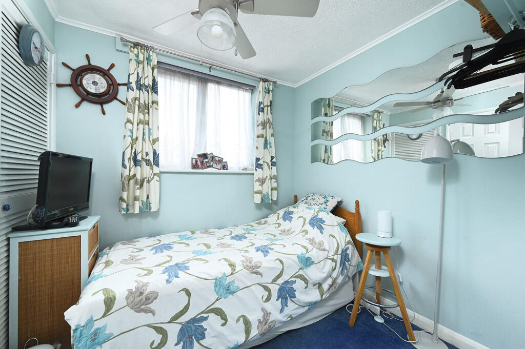 House in Tonbridge - More