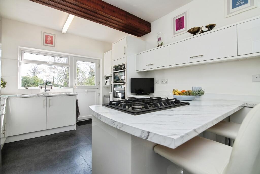 House in Birmingham, West Midlands - View 2