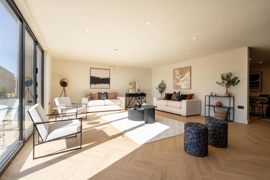 THE LIVING ROOM