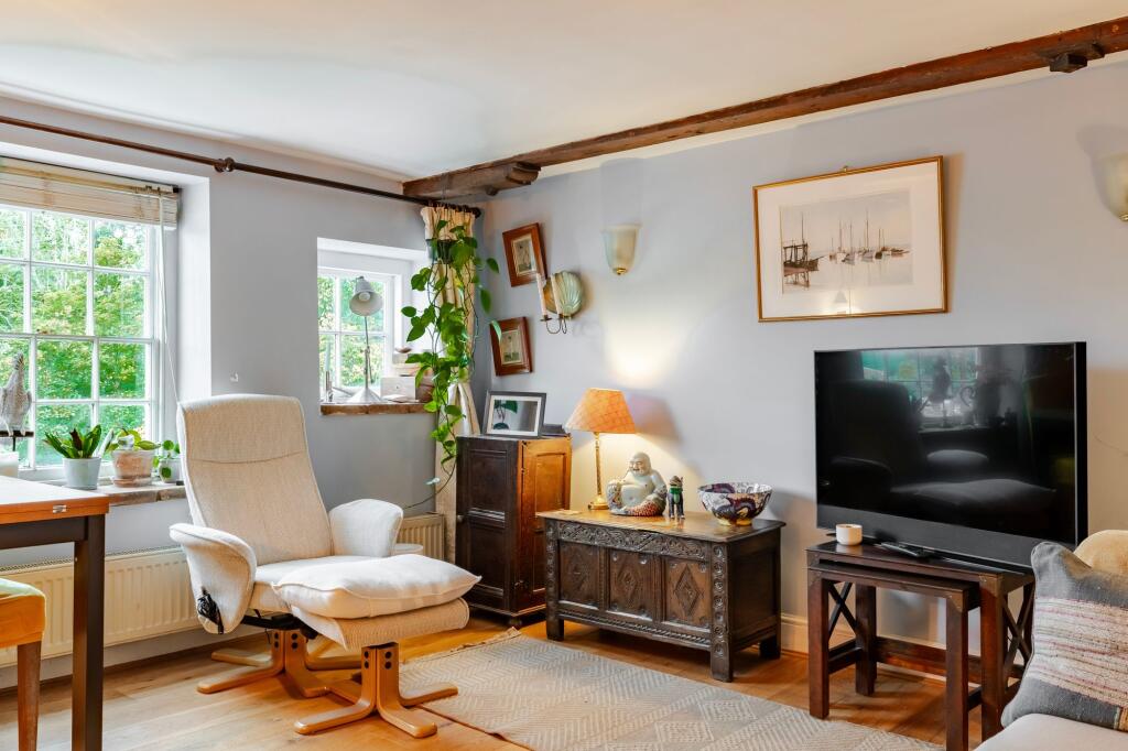 Apartment in Norwich - View 5