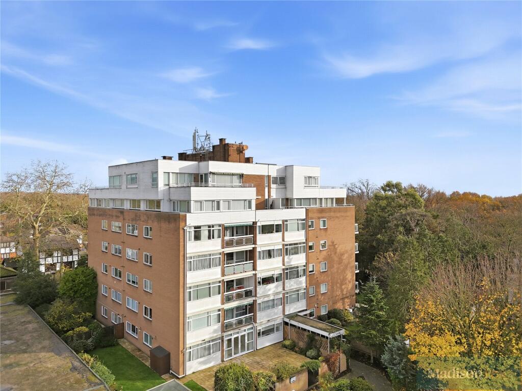 Main image of property: The Bowls, Chigwell, Essex, IG7