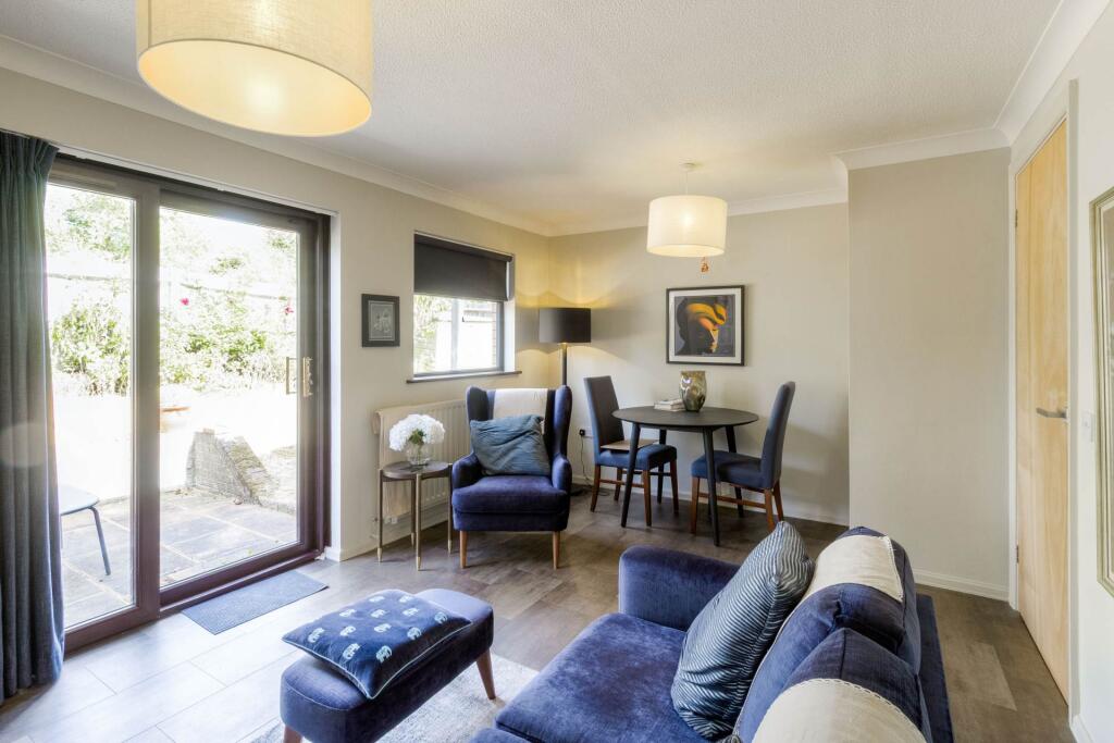 House in Milton Keynes, Conniburrow, Great Linford - View 3