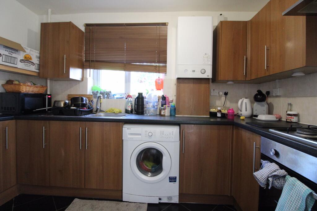 Apartment in London - View 3