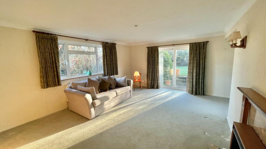 House in Stratford-on-Avon, Wilmcote - View 3
