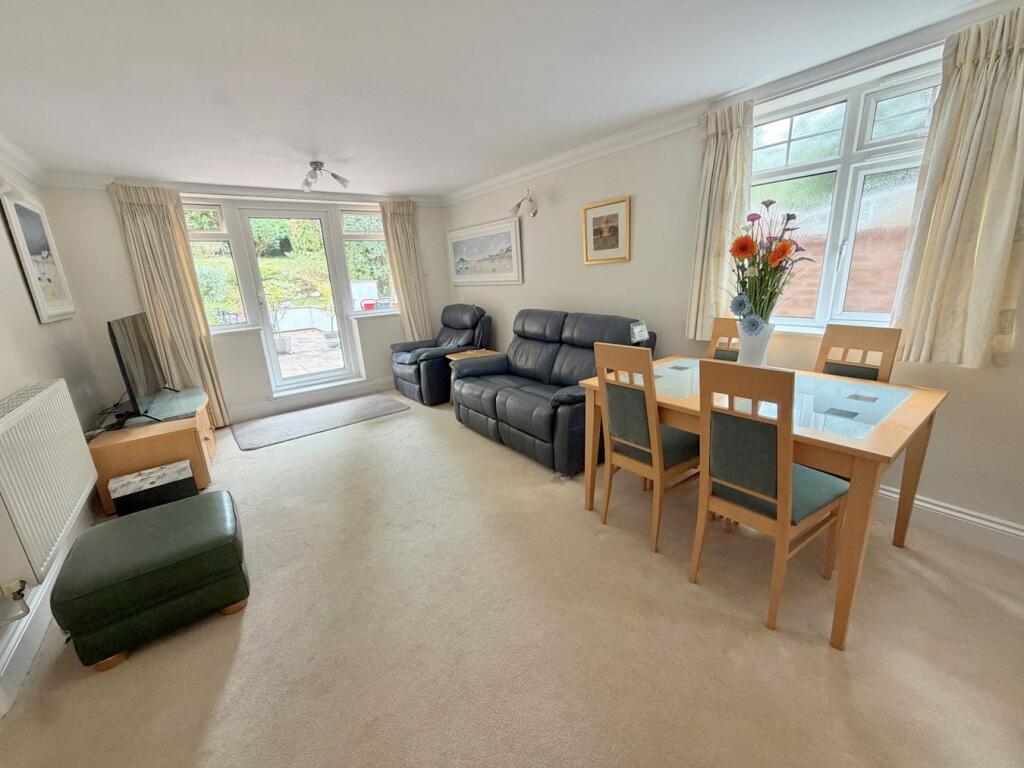 Apartment in Poole, Penn Hill - View 3