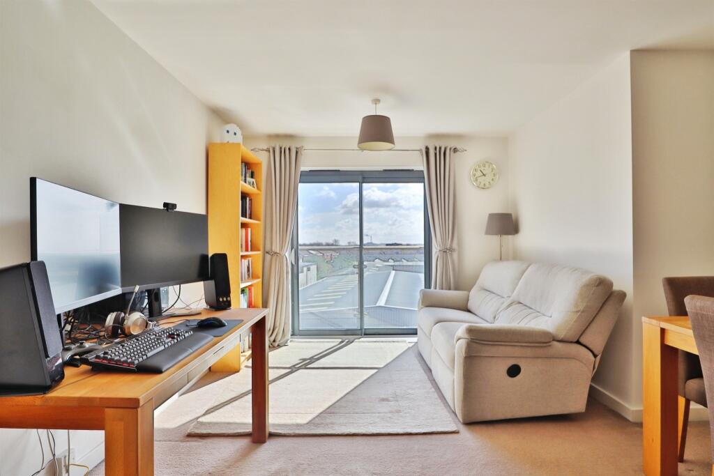 Main image of property: Bouverie Court, Leeds