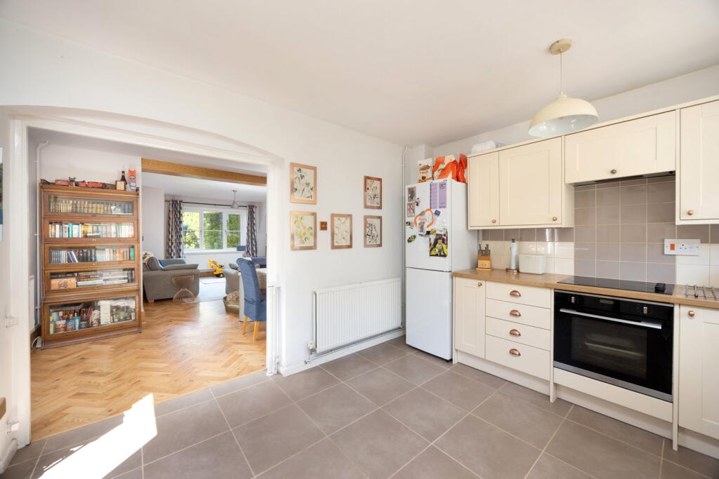 The Butts, Potterne, Devizes, Wiltshire, SN10 5LR photo 4