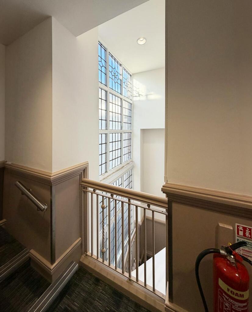 Corridor_04.jpg