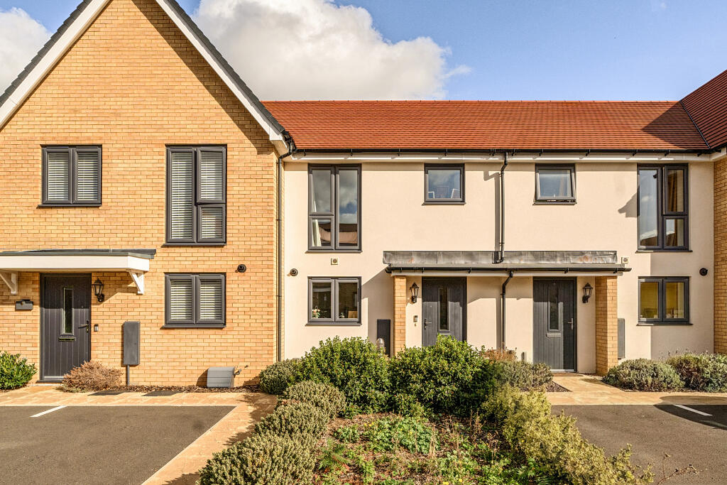 2-bed terraced on Woodman Way, Wootton, Bedford, £128,250
