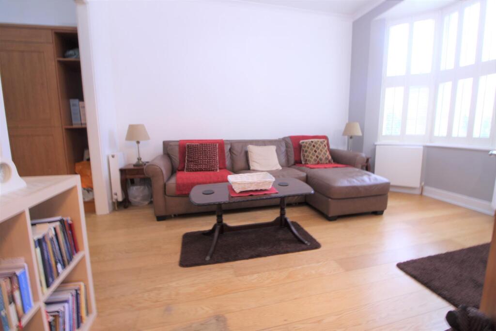 Main image of property: Leinster Mews, Barnet
