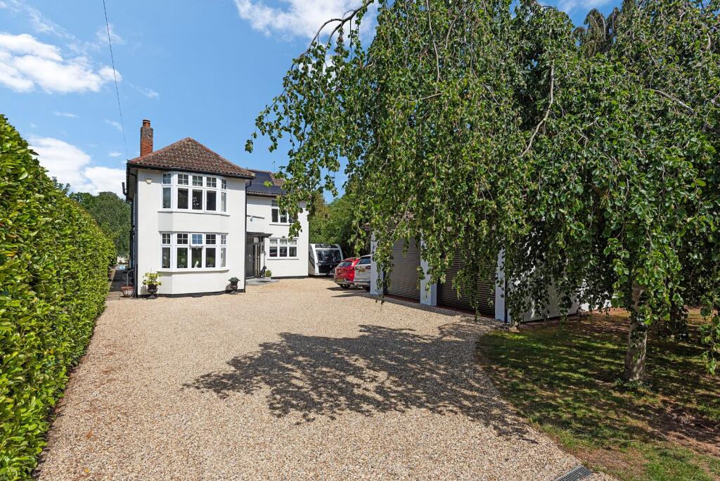 House in Bury St Edmunds, Moreton Hall - View 2