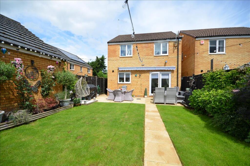 House in Northampton - View 2