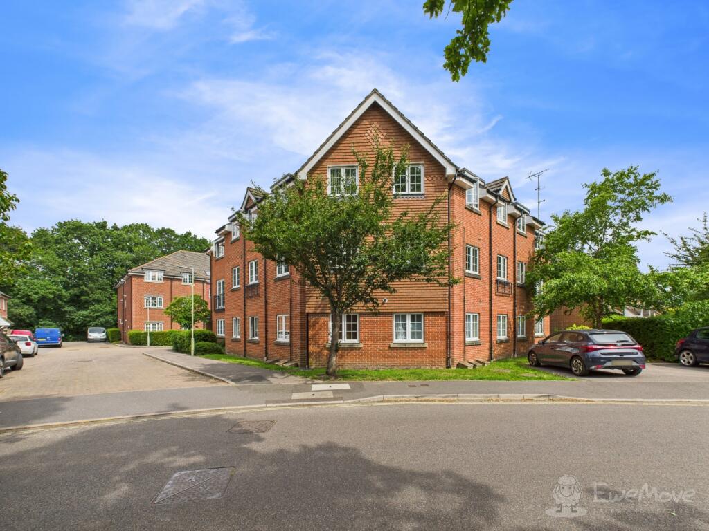 Main image of property: Hawthorn Way, Lindford, Bordon, Hampshire, GU35