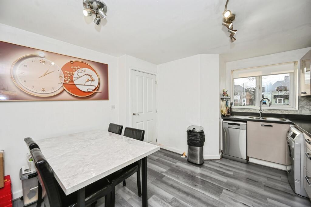House in Knowsley, Liverpool City Region - View 4