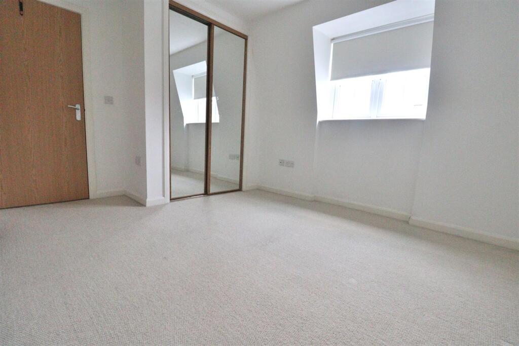 Additional image 7 of Red Lion Court, Great North Road, Hatfield