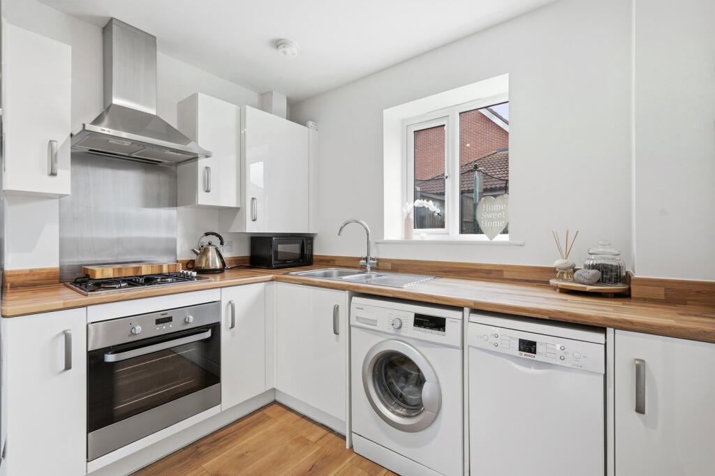 House in Basildon, Essex - More
