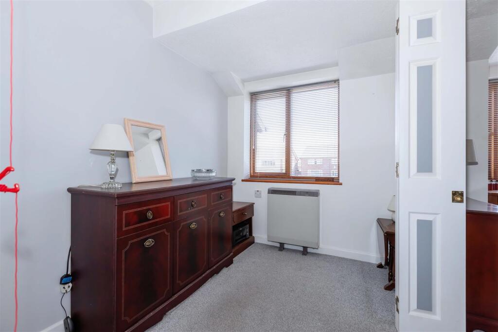 Apartment in Worthing, Goring-by-Sea - View 4