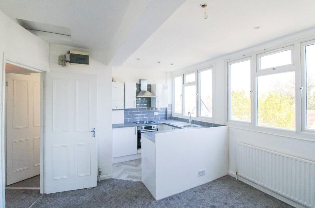Main image of property: London Road, Croydon