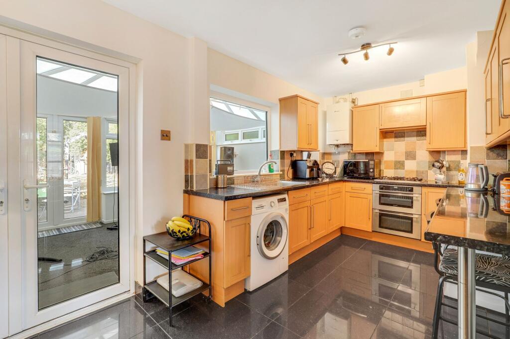 House in Nottingham, Aspley - View 4