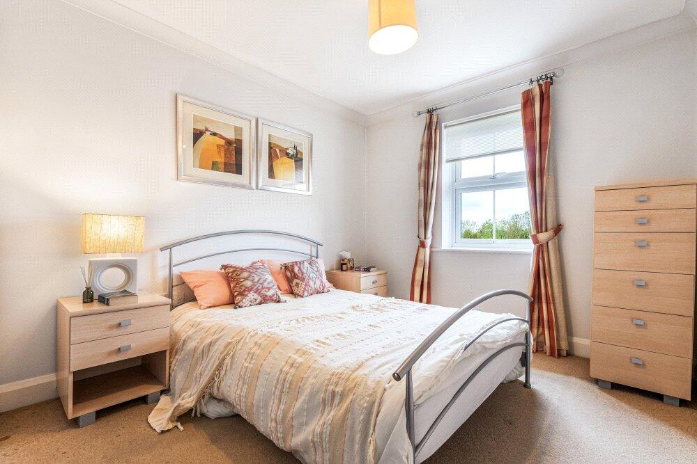 Apartment in Oxford - More