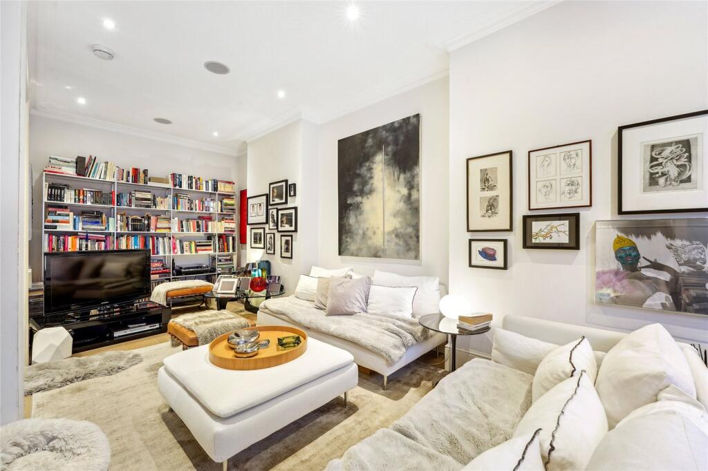Main image of property: Bronsart Road, London, SW6