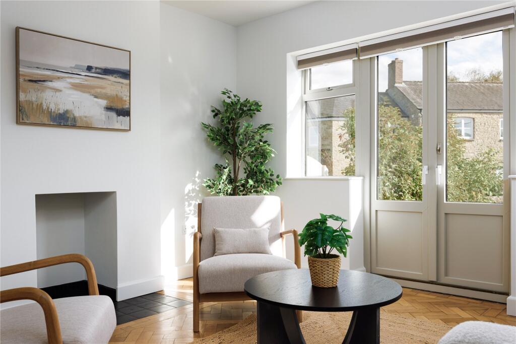 House in Oxford - View 2