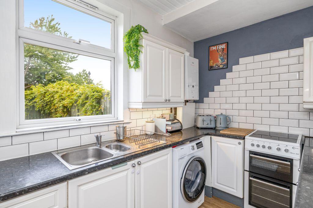 40 Easter Drylaw Drive, Drylaw, Edinburgh, EH4 2QU photo 4