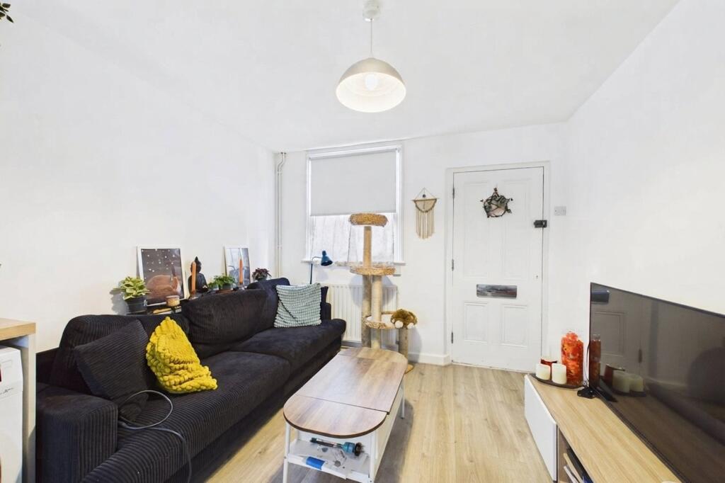 House in Reading - View 4