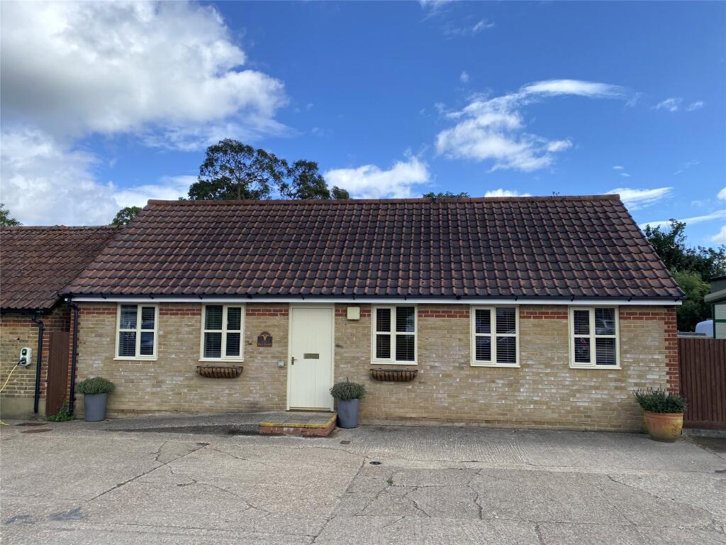 Main image of property: Brewer Street, Bletchingley, Redhill, Surrey, RH1