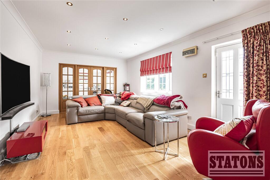 House in Potters Bar - View 5