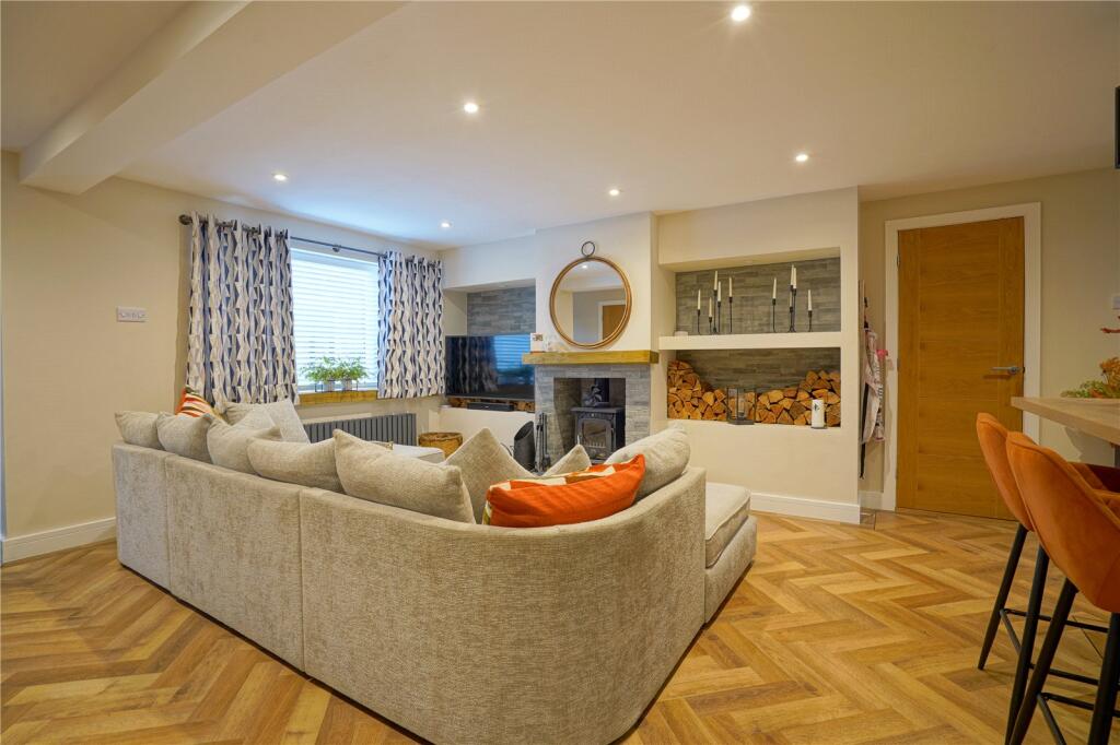 House in Rotherham, South Yorkshire - View 5