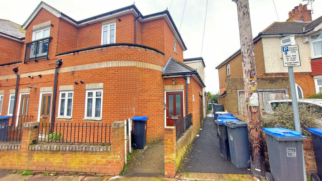 Main image of property: Westcourt Road, Worthing, BN14