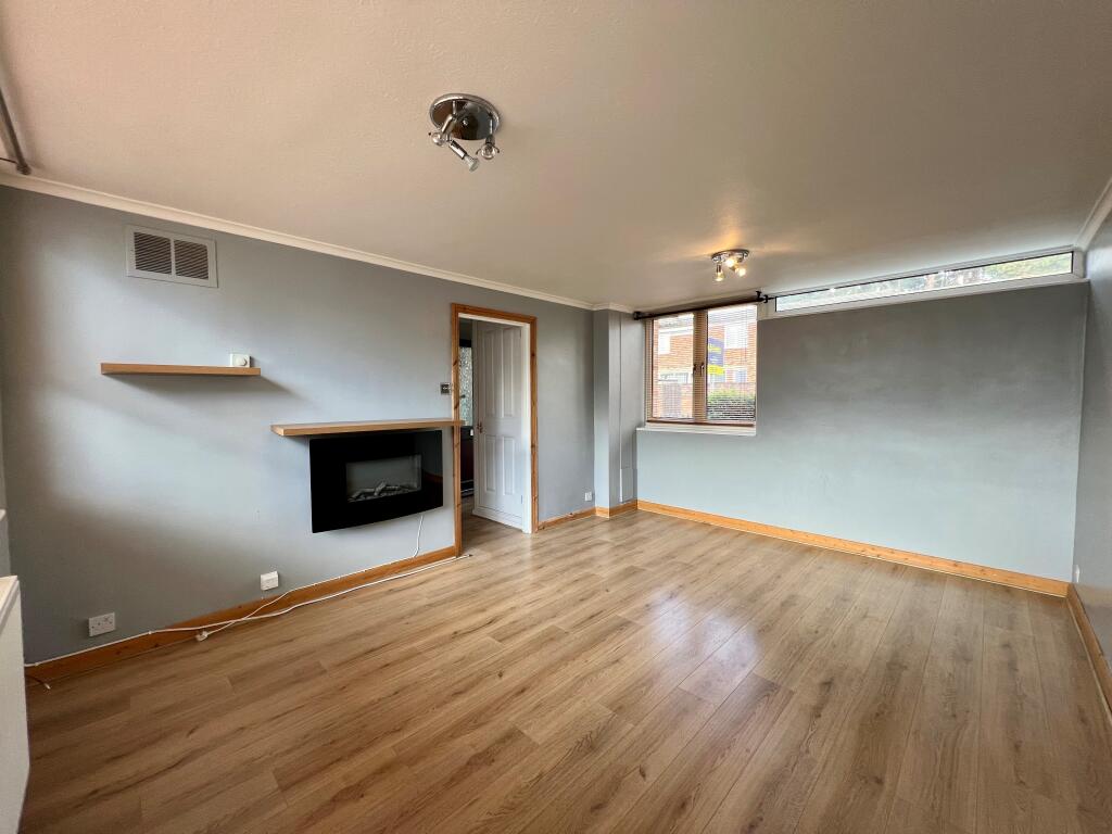 House in Ipswich - View 3