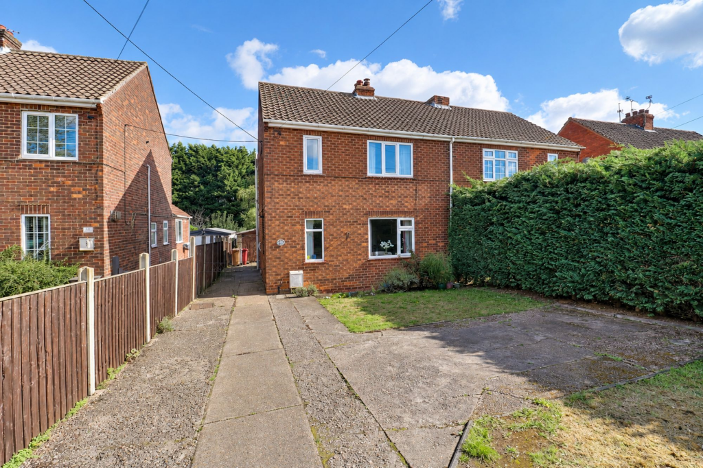 Main image of property: Brigg Road, Wressle, DN20