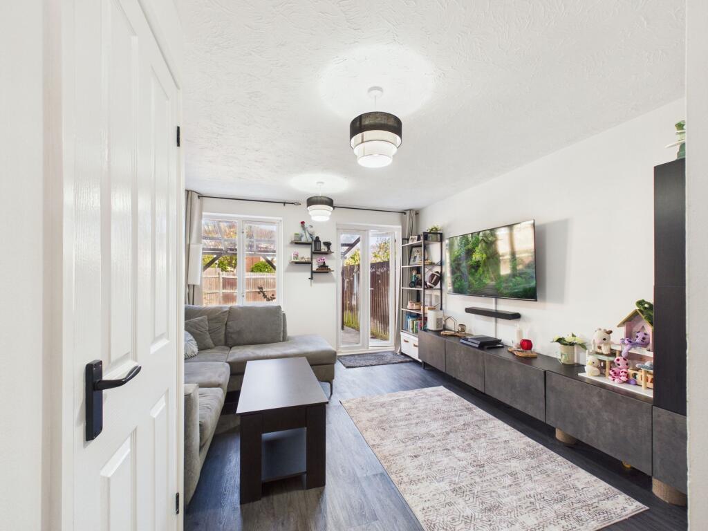 House in Peterborough, Cardea - View 2