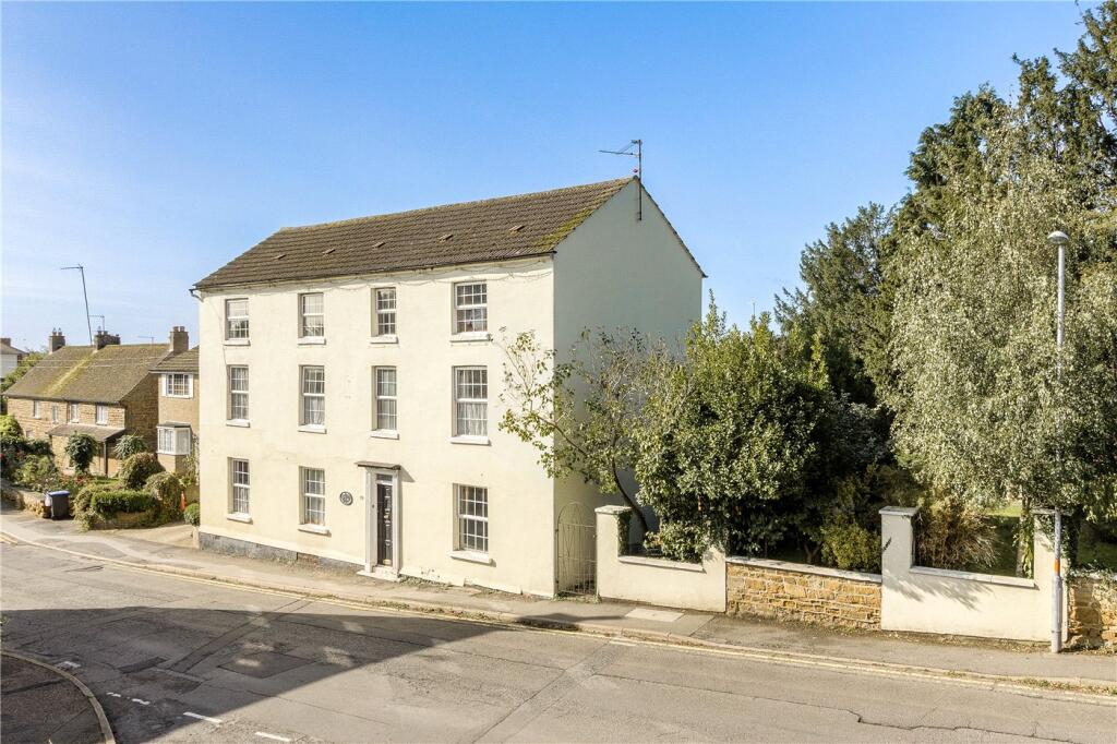 Main image of property: High Street, Wootton, Northampton, Northamptonshire, NN4
